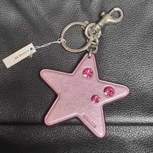 NWT Coach Metallic Leather Star Bag Charm With Gems Keychain Silver/Pink CZ172